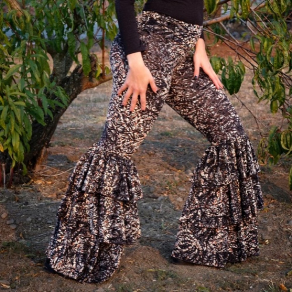 Velvet pirate pants by Warrior Within size small